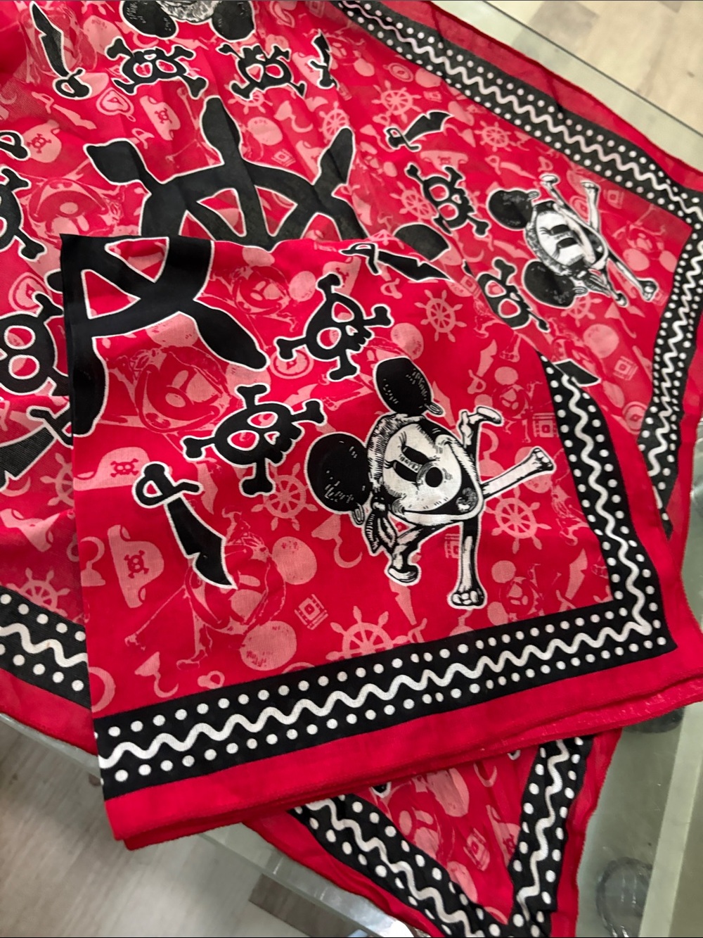 Walt Disney  Red SCARF/Bandana set 2